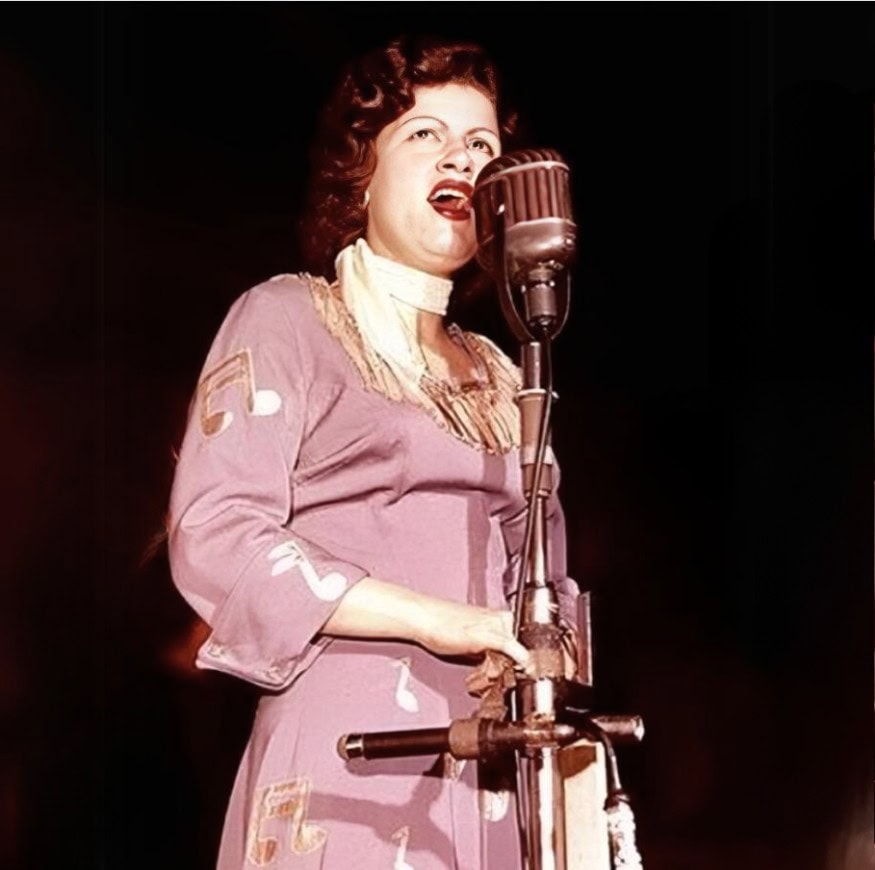 Patsy Cline – Crazy (1961)